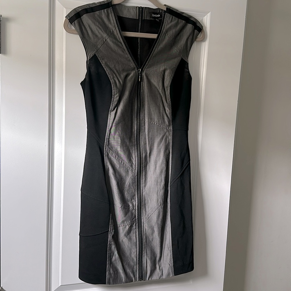 Bebe bodycon zipper dress